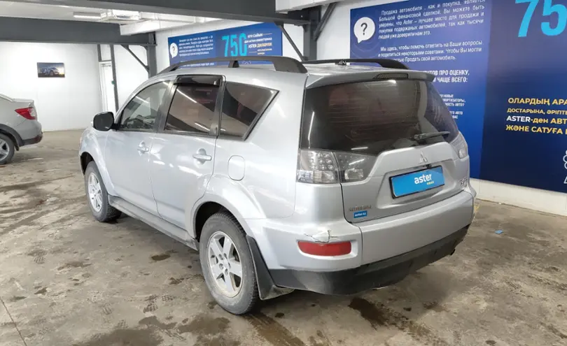 Mitsubishi Outlander 2010 года за 5 500 000 тг. в Астана фото 4