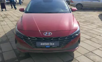 Hyundai Elantra 2021 года за 9 500 000 тг. в Уральск фото 2