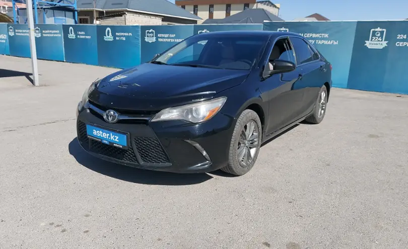 Toyota Camry 2017 года за 8 000 000 тг. в Шымкент