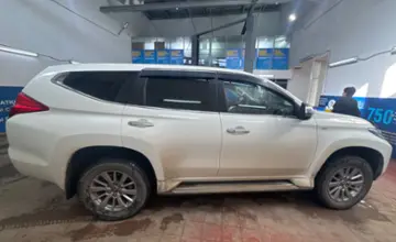 Mitsubishi Montero Sport 2019 года за 12 500 000 тг. в Астана фото 4