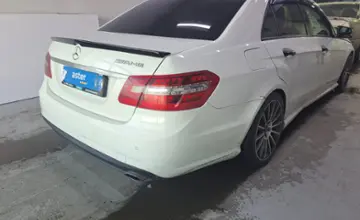 Mercedes-Benz E-Класс 2010 года за 5 500 000 тг. в Павлодар
