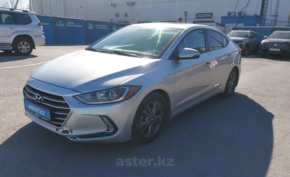 Hyundai Elantra 2018 года за 6 000 000 тг. в Шымкент