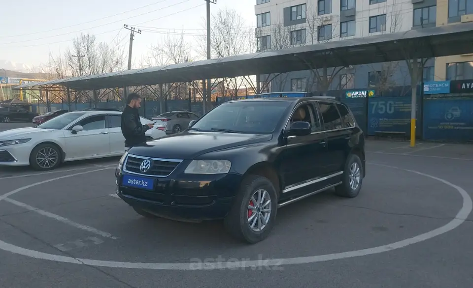 Volkswagen Touareg 2004 года за 4 300 000 тг. в Алматы