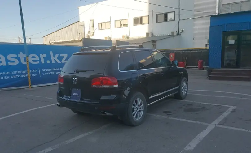 Volkswagen Touareg 2004 года за 4 300 000 тг. в Алматы фото 3