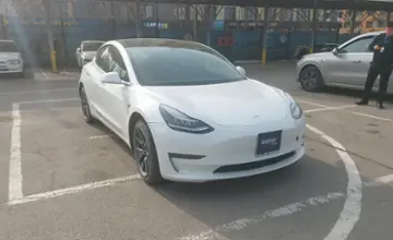 Tesla Model 3 2020 года за 11 500 000 тг. в Алматы фото 2