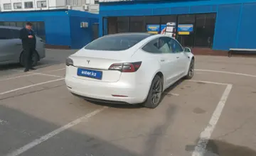 Tesla Model 3 2020 года за 11 500 000 тг. в Алматы фото 3