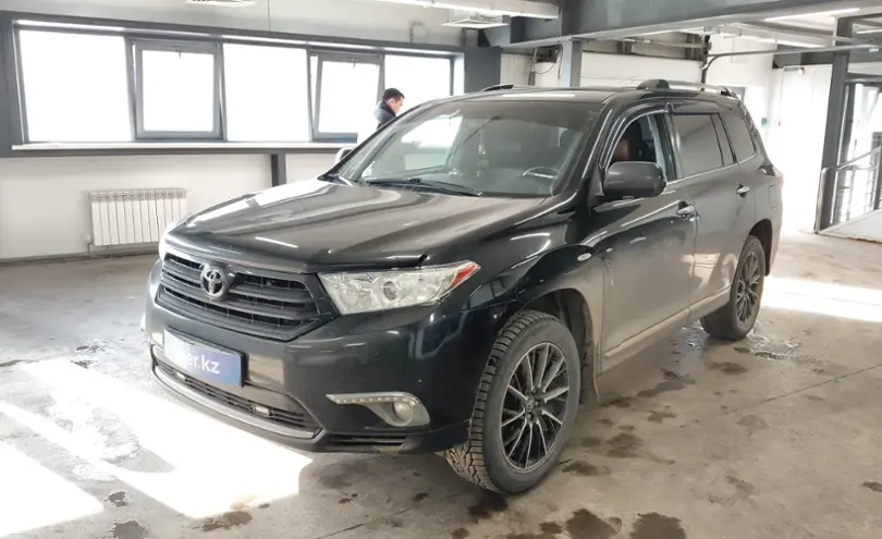 Toyota Highlander 2011 года за 13 000 000 тг. в Астана