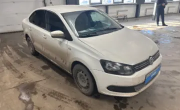 Volkswagen Polo 2015 года за 4 000 000 тг. в Астана фото 3