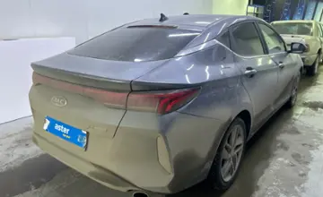 JAC J7 Plus 2024 года за 7 300 000 тг. в Павлодар