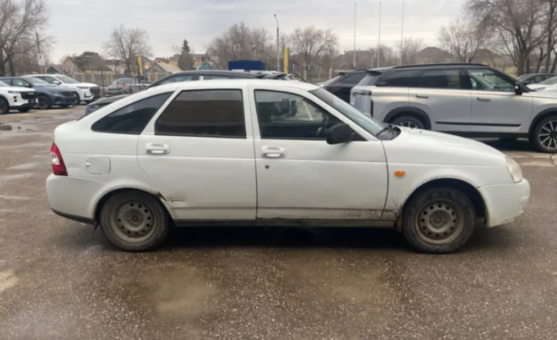 LADA (ВАЗ) Priora 2014 года за 1 700 000 тг. в Актобе фото 4