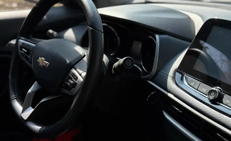 Chevrolet Tracker 2023 года за 8 100 000 тг. в Талдыкорган фото 4