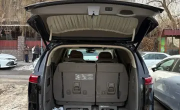 Kia Carnival 2022 года за 20 000 000 тг. в Шымкент