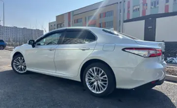 Toyota Camry 2020 года за 12 300 000 тг. в Алматы фото 3