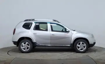 Renault Duster 2015 года за 4 470 000 тг. в Астана фото 4