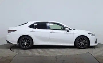 Toyota Camry 2022 года за 10 490 000 тг. в Астана фото 4