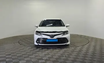 Toyota Camry 2019 года за 11 199 000 тг. в Алматы фото 2