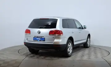 Volkswagen Touareg 2005 года за 3 750 000 тг. в Астана
