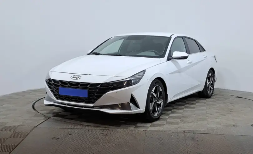 Hyundai Elantra 2021 года за 7 770 000 тг. в Астана