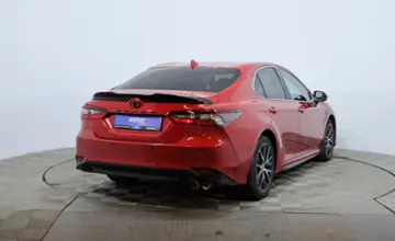 Toyota Camry 2021 года за 10 430 000 тг. в Астана