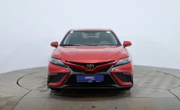 Toyota Camry 2021 года за 10 430 000 тг. в Астана фото 2