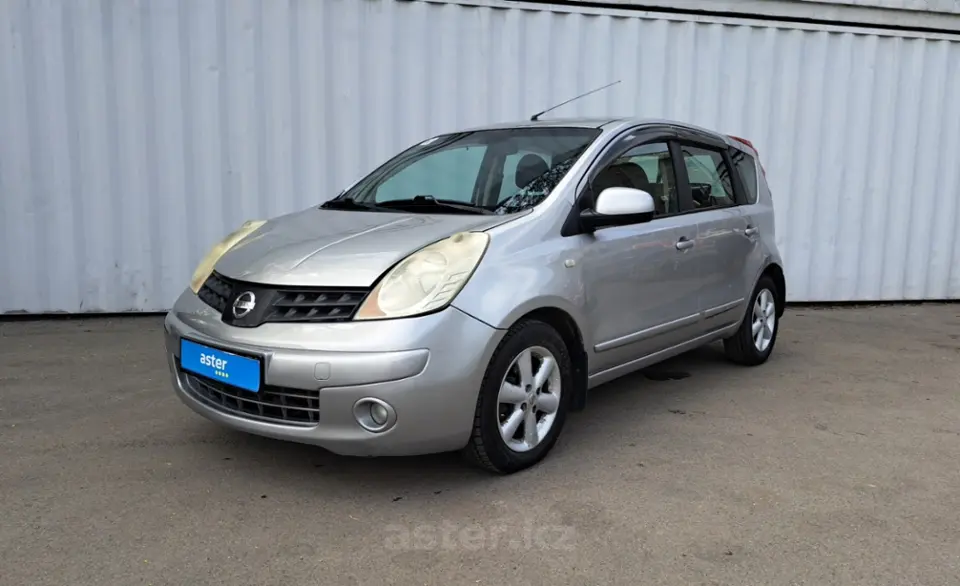 2006 Nissan Note