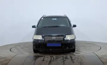 Volkswagen Sharan 2001 года за 1 990 000 тг. в Астана фото 2