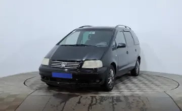 Volkswagen Sharan 2001 года за 1 990 000 тг. в Астана фото 1