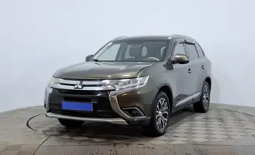Mitsubishi Outlander 2015 года за 6 900 000 тг. в Астана фото 1