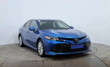 Toyota Camry 2020 года за 10 550 000 тг. в Астана фото 3