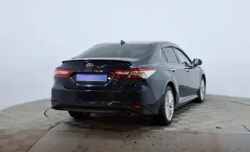 Toyota Camry 2019 года за 12 620 000 тг. в Астана