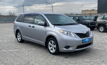 Toyota Sienna 2012 года за 10 300 000 тг. в Караганда фото 3