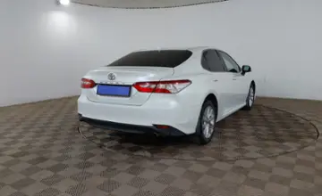 Toyota Camry 2021 года за 13 000 000 тг. в Шымкент