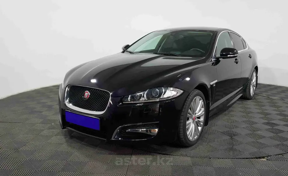 2013 Jaguar XF