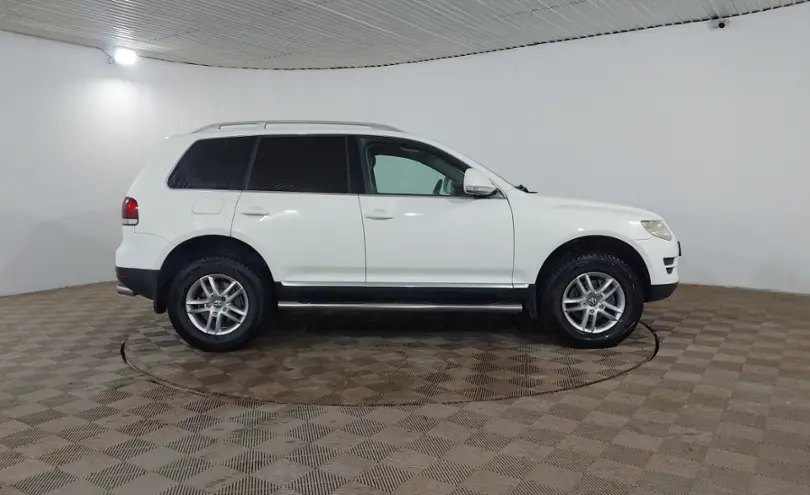 Volkswagen Touareg 2007 года за 5 250 000 тг. в Шымкент фото 4