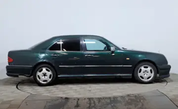 Mercedes-Benz E-Класс 1995 года за 1 670 000 тг. в Астана фото 4