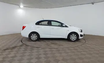 Chevrolet Aveo 2013 года за 3 155 000 тг. в Шымкент фото 4
