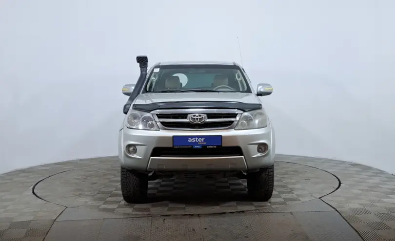 Toyota Fortuner 2008 года за 6 290 000 тг. в Астана фото 2