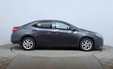 Toyota Corolla 2018 года за 7 570 000 тг. в Астана фото 4