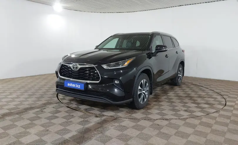 Toyota Highlander 2021 года за 18 890 000 тг. в Шымкент