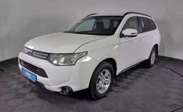 Mitsubishi Outlander 2013 года за 4 990 000 тг. в Алматы фото 1