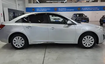 Chevrolet Cruze 2014 года за 2 930 000 тг. в Усть-Каменогорск фото 4