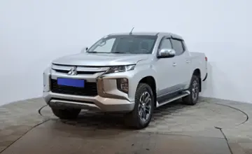 Mitsubishi L200 2021 года за 11 490 000 тг. в Астана фото 1