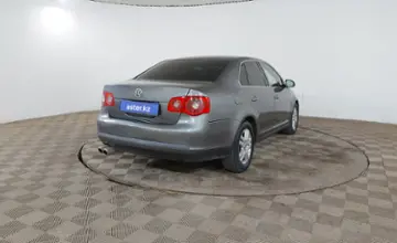 Volkswagen Jetta 2005 года за 2 700 000 тг. в Шымкент