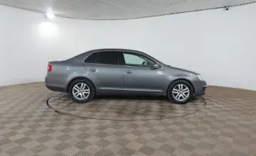 Volkswagen Jetta 2005 года за 2 890 000 тг. в Шымкент фото 4