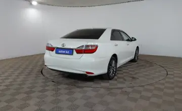 Toyota Camry 2017 года за 9 390 000 тг. в Шымкент