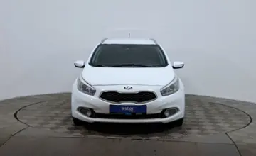 Kia Ceed 2015 года за 5 675 000 тг. в Астана фото 2