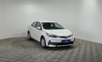 Toyota Corolla 2018 года за 8 400 000 тг. в Алматы фото 3