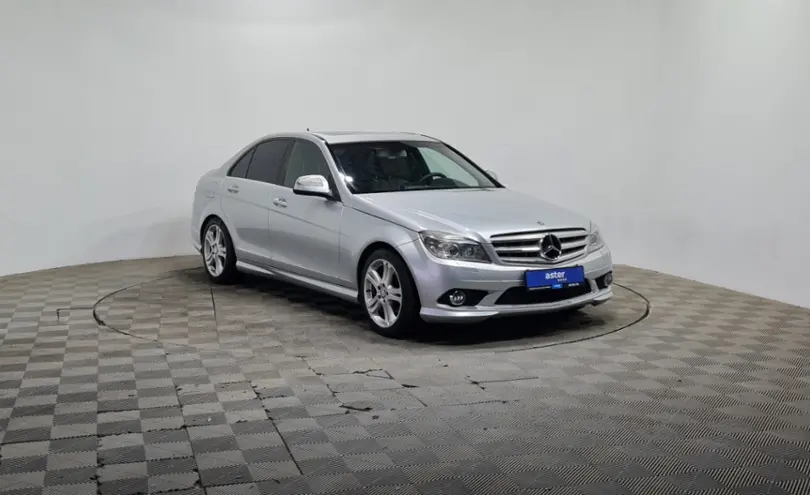 Mercedes-Benz C-Класс 2007 года за 3 890 000 тг. в Алматы фото 3