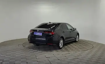 Toyota Corolla 2023 года за 10 990 000 тг. в Алматы