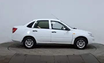 LADA (ВАЗ) Granta 2014 года за 1 390 000 тг. в Астана фото 4